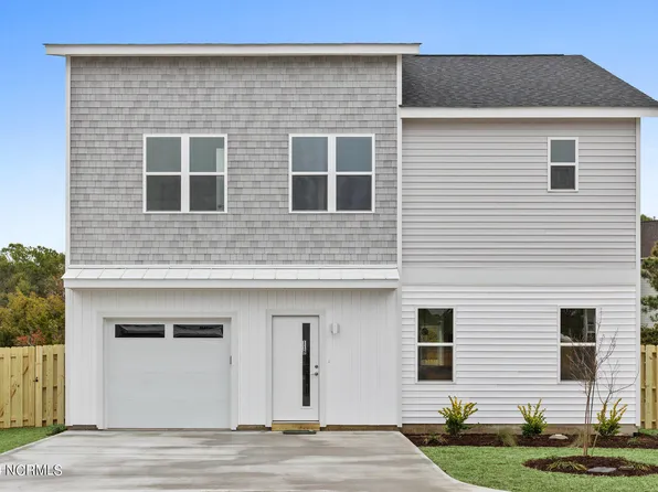 117 Hidden Cove Place, Carolina Beach, NC 28428