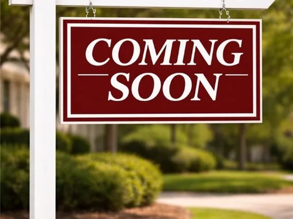 8452 Mount Eagle Rd, Ashland, VA 23005
