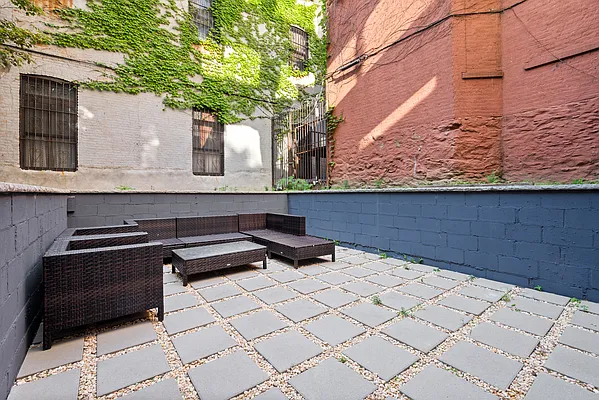 Rented by Living New York | media 22