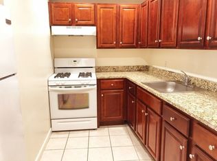 25-22 Hoyt Ave S #F2F, Astoria, NY 11102