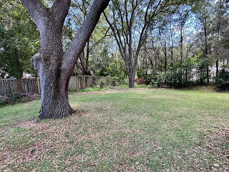 941 Park Valley Cir — Photo 30
