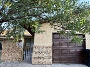26 Bent Tree Rd APT D, Roswell, NM 88201