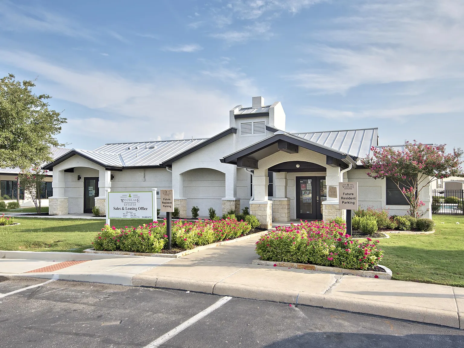 Woodlake Estates (TX) — Photo 1