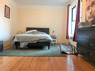 Rented by Lang Realty LLC