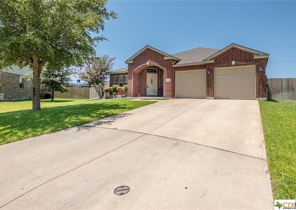 1st image of 618 Weeping Willow Dr