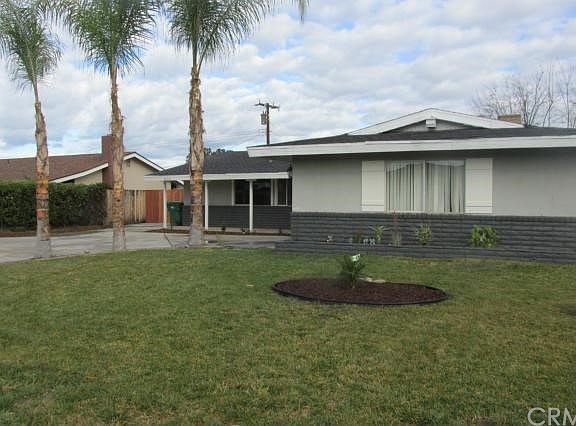 3rd image of 42116 Harmony Dr