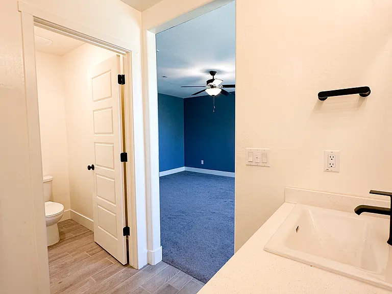 10112 Cooper Lake Ave — Photo 14