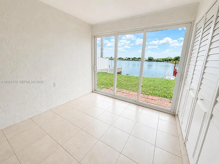 5820 Park Rd — Photo 24