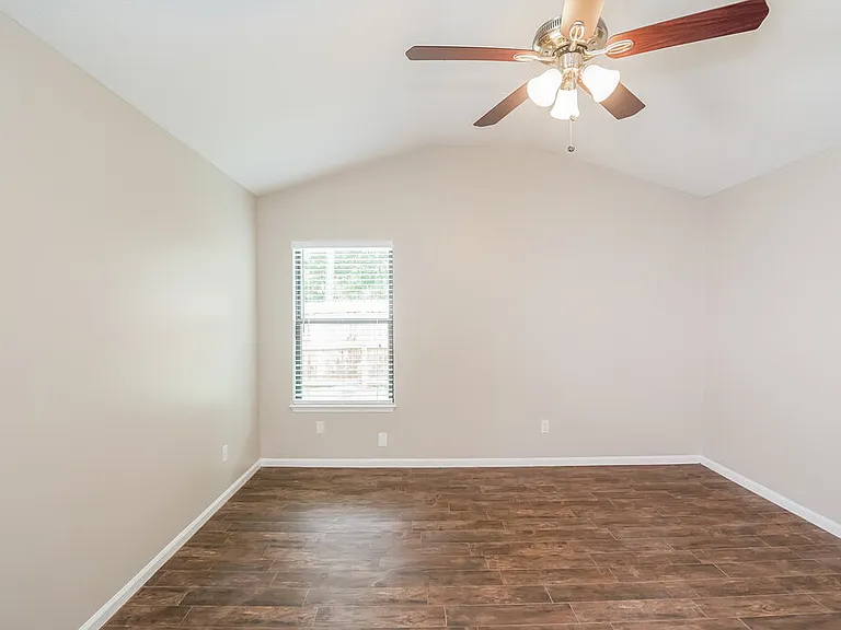11001 Beckley Pl — Photo 9