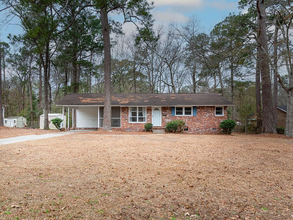 1st image of 112 Dogwood Cir