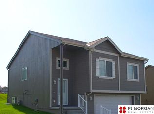 10609 Lewis And Clark Rd, Bellevue, NE 68123