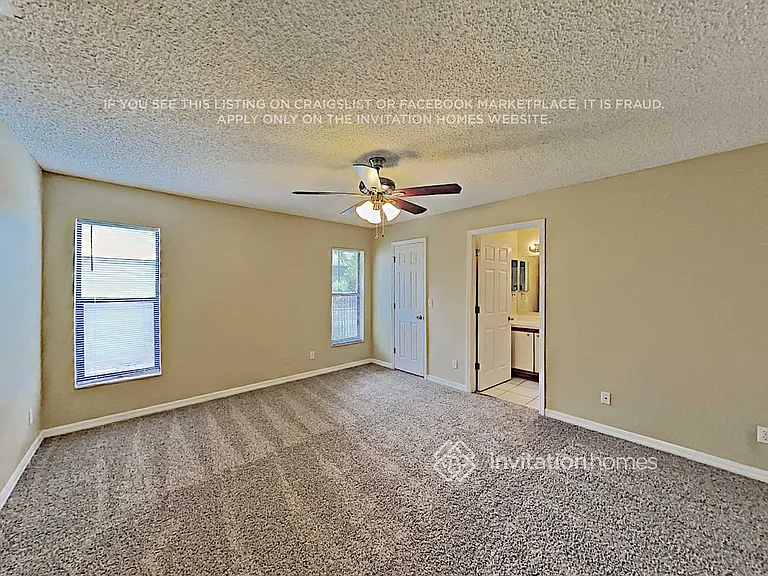 4040 Waterview Loop — Photo 13