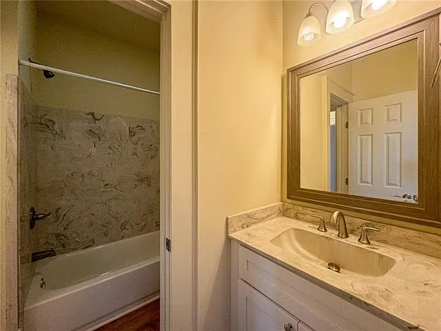 2308 N Johnson St — Photo 18