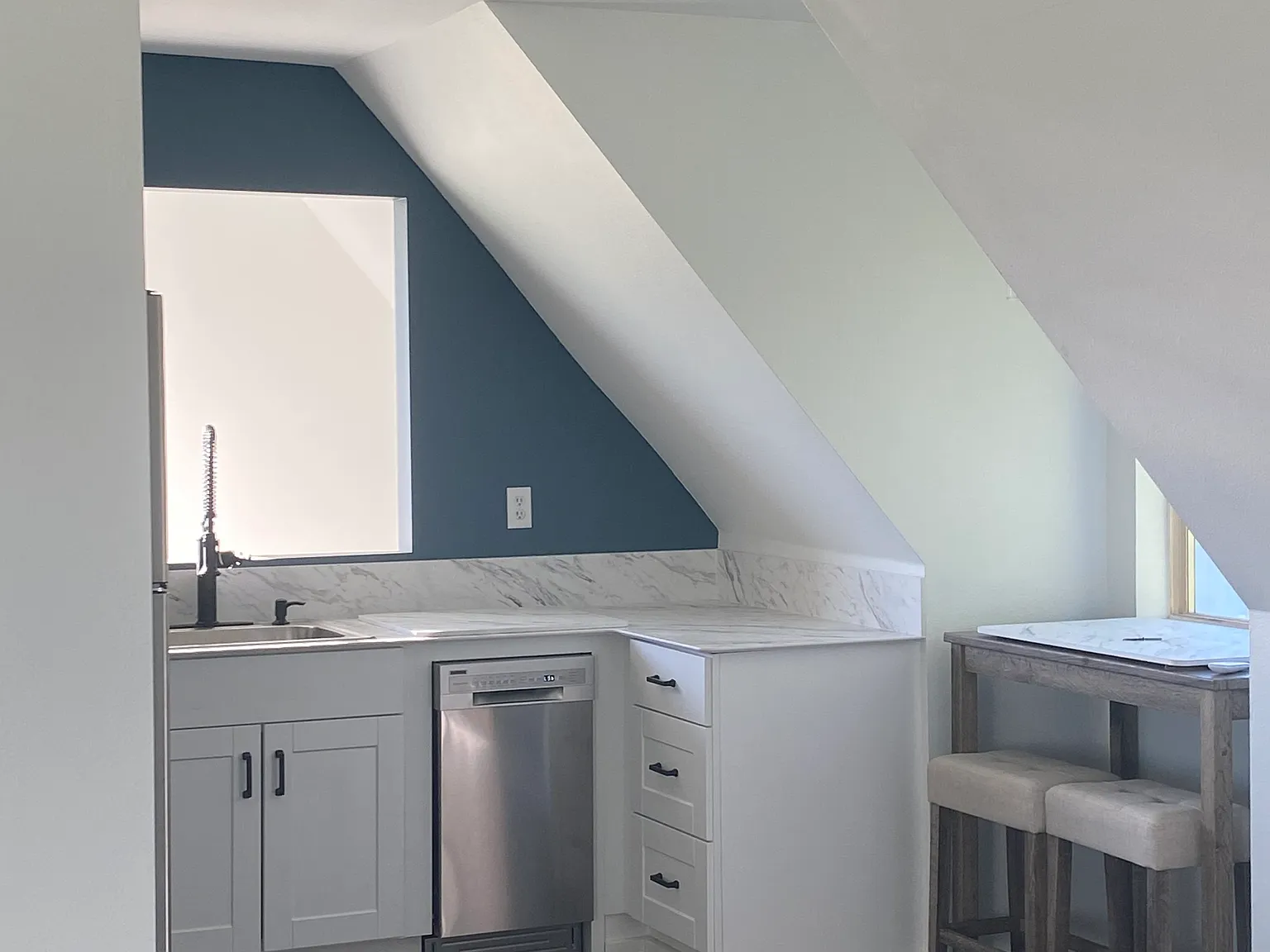 1 bed, 950 sqft, $1,850 — Photo 4
