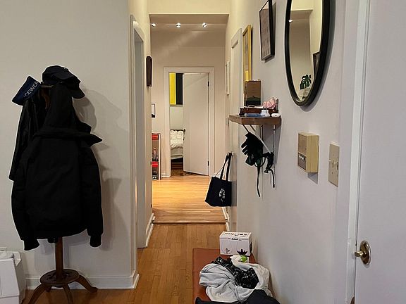 4th image of 1907 W Potomac Ave #3