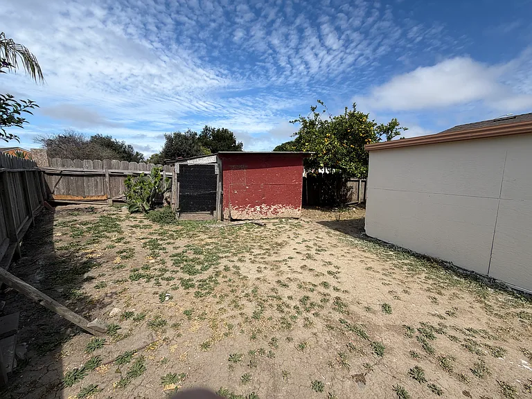 635 Seneca Pl — Photo 20