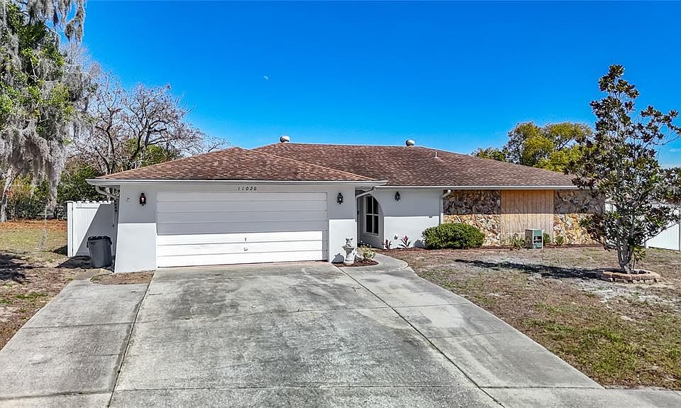 1st image of 11020 Peppertree Ln