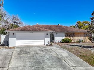 11020 Peppertree Ln, Port Richey, FL 34668