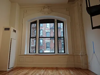 Rented by Green Home NY Realty LLC