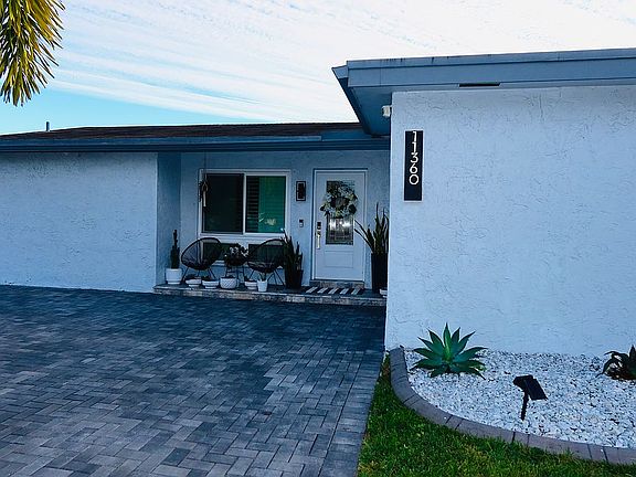 2nd image of 11360 NW 45th Pl