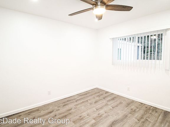 4th image of 921 N Avenue Unit #6