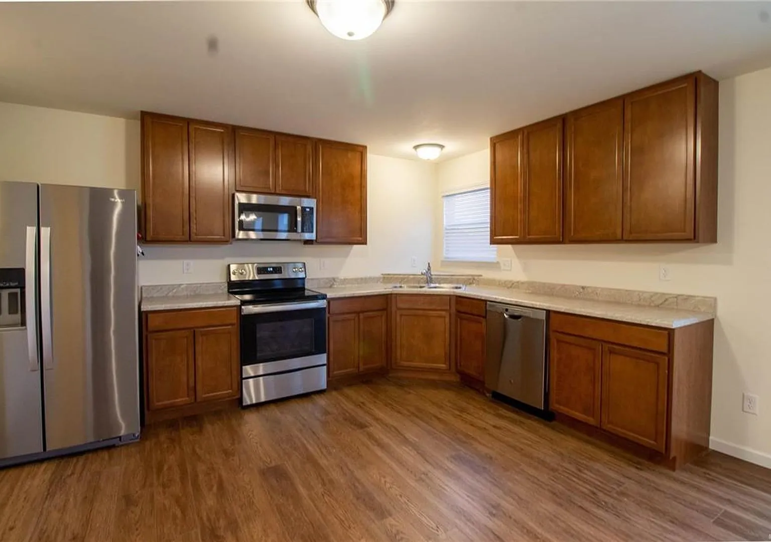 NIce O'Fallon Home — Photo 2
