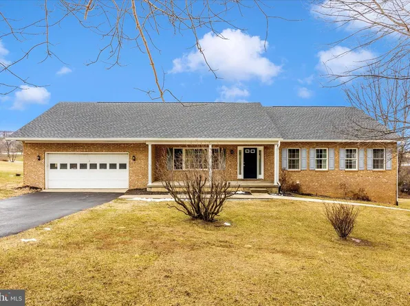 1160 Marthas Ct E, Knoxville, MD 21758