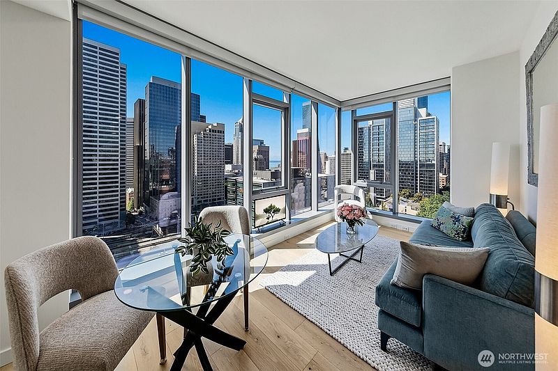 2nd image of 800 Columbia Street #1801