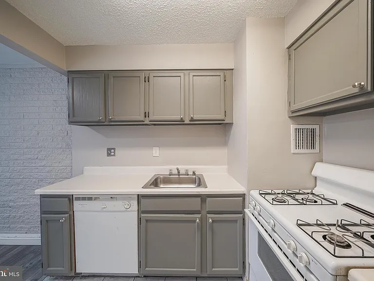 1824 Metzerott Rd #208 — Photo 12