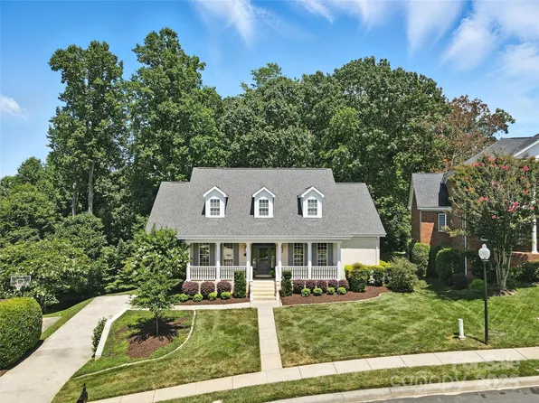 9012 Arrington Manor Pl, Charlotte, NC 28277