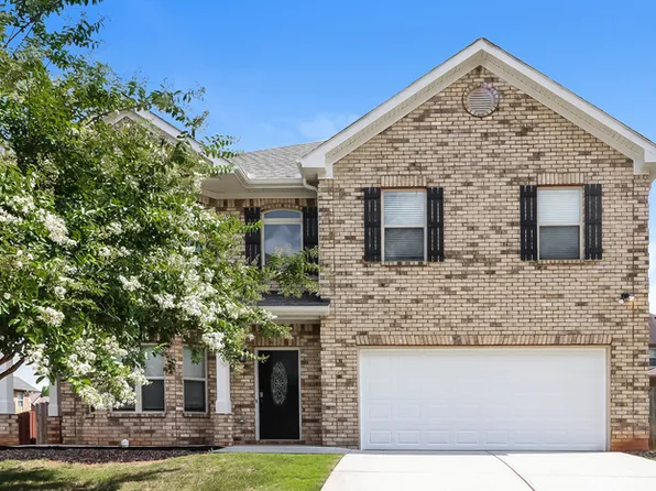 12309 Centerra Dr, Hampton, GA 30228