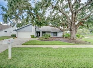 14706 Dartmoor Ln, Tampa, FL 33624