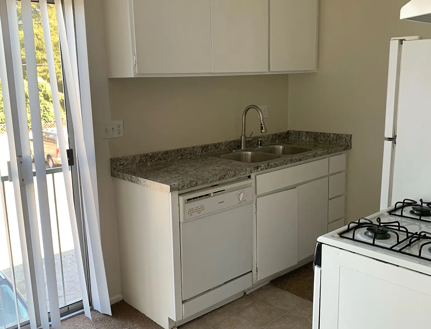 Bellingham Apartments — Photo 4