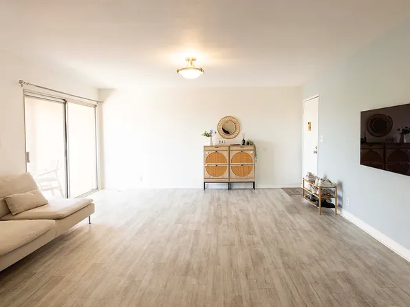 1036 Magnolia Ave APT 208, Gardena, CA 90247