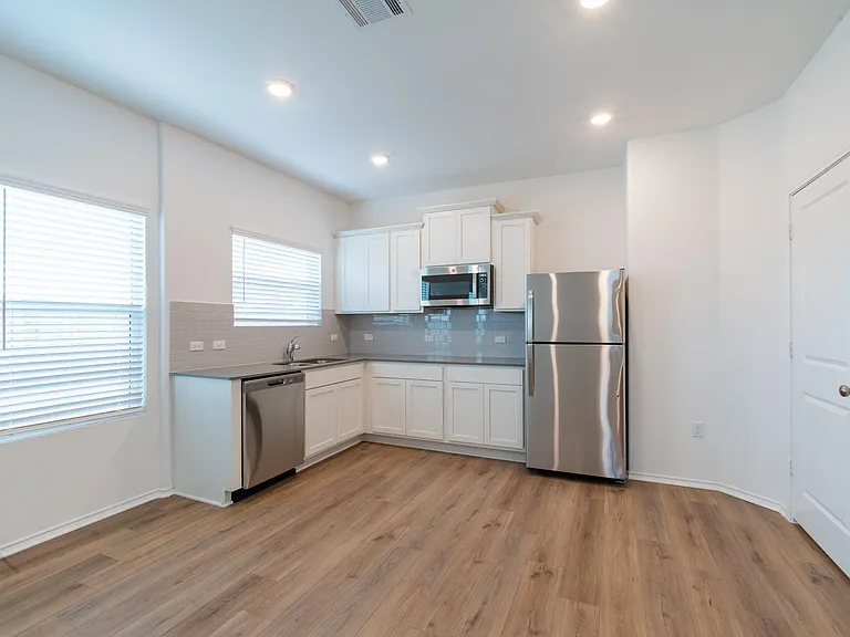 10705 Steinbeck Dr — Photo 22