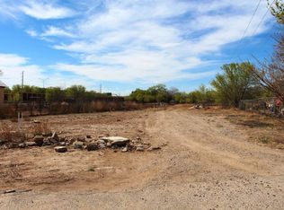 1209 San Antonio St NW, Albuquerque, NM 87104