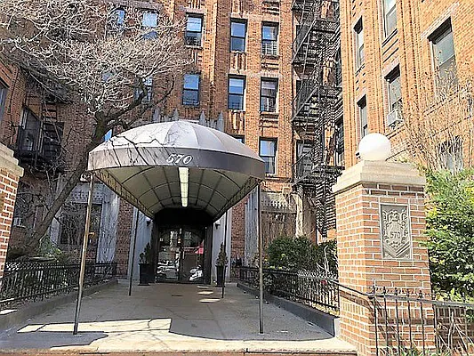 Sold by Morgan Rose Realty LLC | media 15
