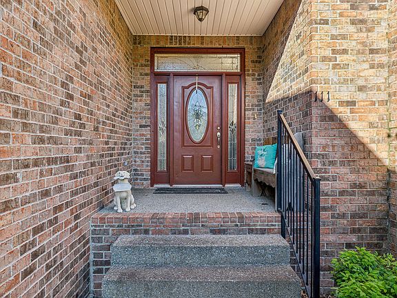 3rd image of 111 Brigham Ct