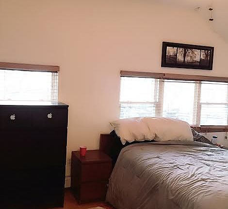 5th image of 102-09 Lockwood Ct