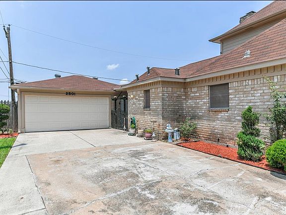 4th image of 2501 Williamsburg Drive