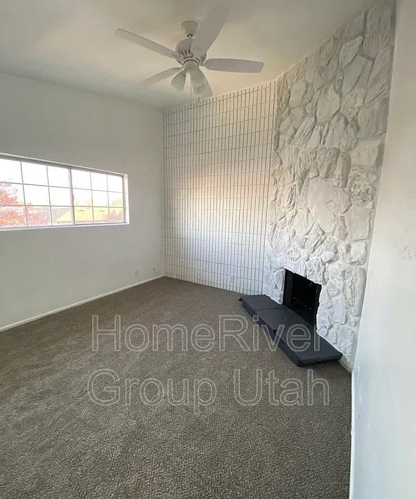 1835 W Homestead Farms Ln #2