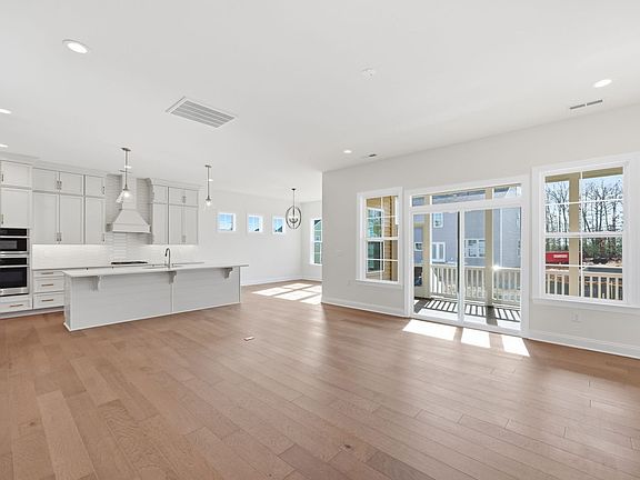 003 HHHunt Homes Refuge Family Room and Kitchen