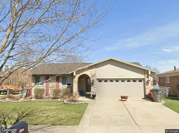 17679 Zanger St, Clinton Township, MI 48038