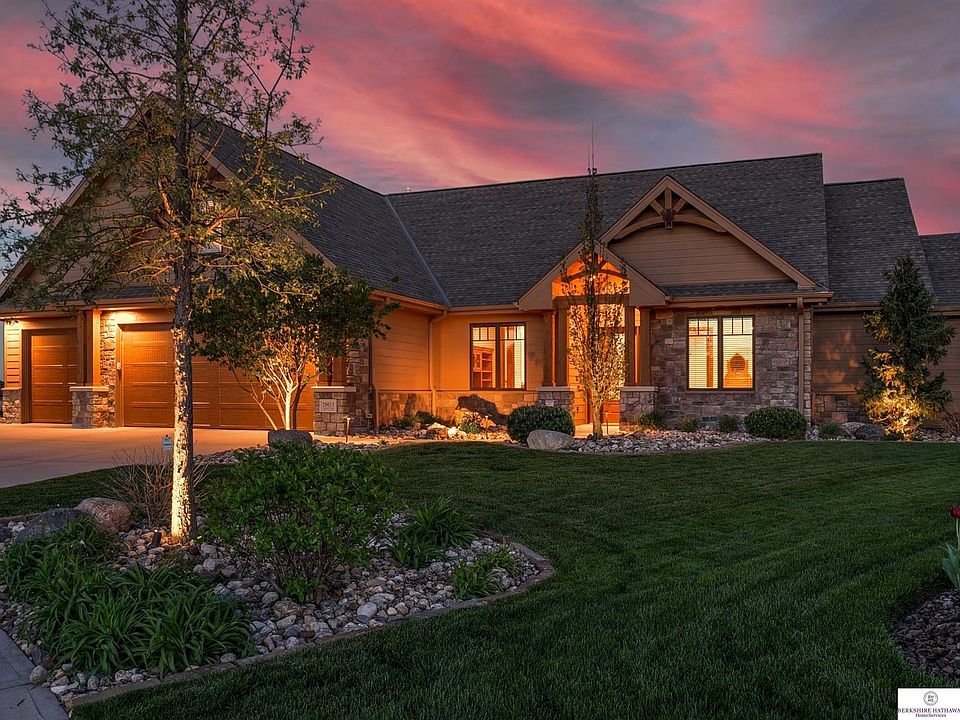 1st image of 28011 Sunrise Cir