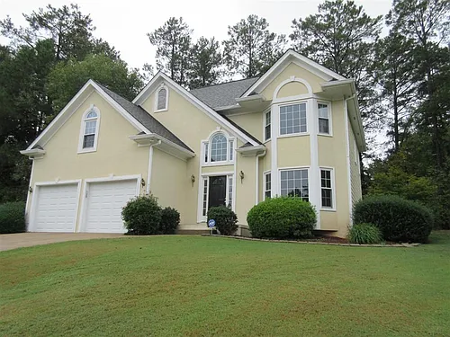 4635 Villa Chase Dr NE Photo 1