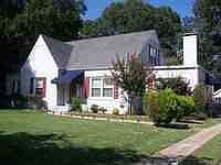 1st image of 1335 Hollywood Dr