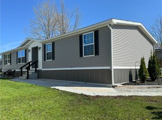 8193 Briercrest Dr, Erie, PA 16509