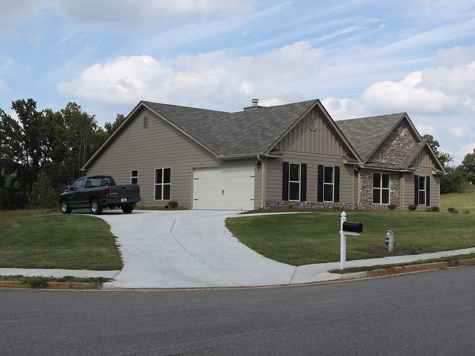 1st image of 718 Creekwood Ln