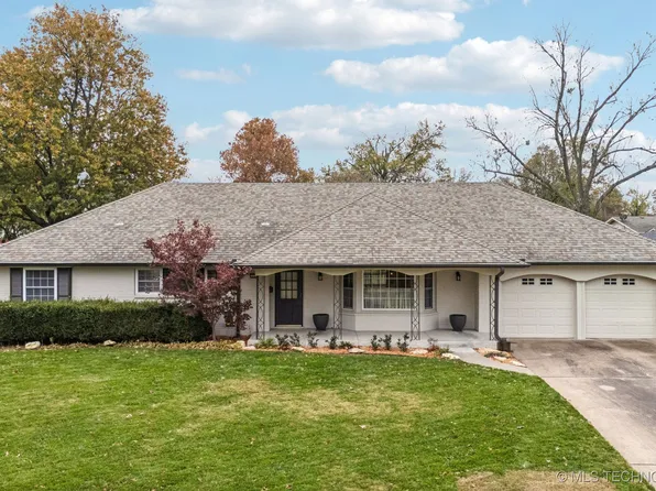 6020 E 56th Pl, Tulsa, OK 74135