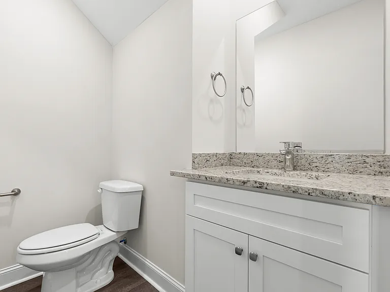 802 Market St #804 — Photo 13